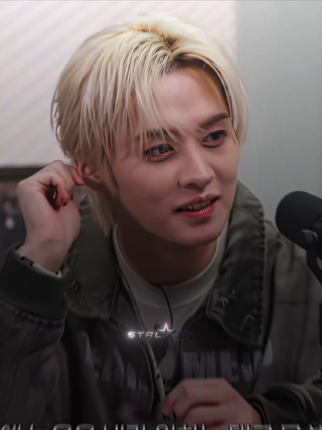 Lee Know looked so good in the intro of SKZ's upcoming comeback 😩 #leeknow #leeknowedit #leeknowstraykids #skz #straykids lee know edit 