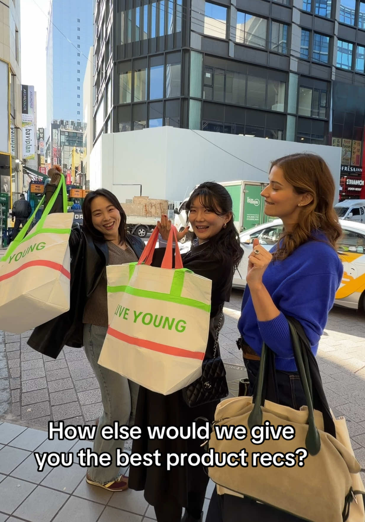 Honestly soo nice of the Olive Young team for making this happen so we can continue our series about which products are popular in Korea! #kbeauty #influencers #oliveyoungfinds 