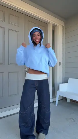 Heart break #outfitinspo #OOTD #trending #fashiontok 