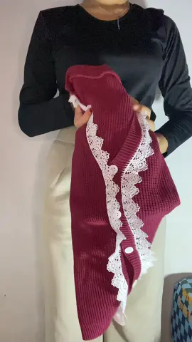 Kardigan krop #promomakanharian #kardigan #bajurenda #maron #trend 