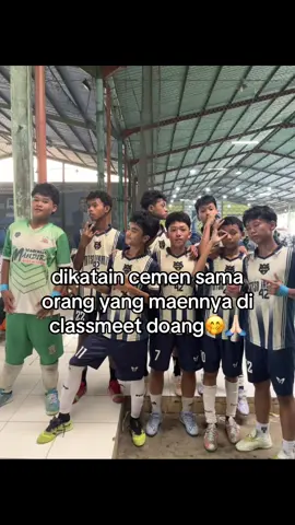 kali aja fyp🤞🏻#fyp #promomakanharian #mts42jkt #storyfutsal #futsalplayer 