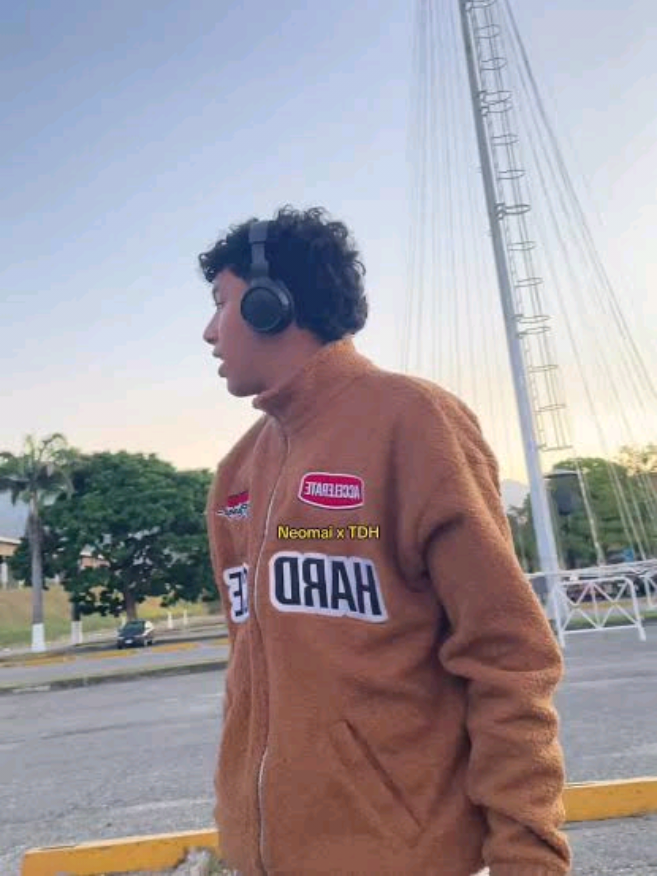 Otro 24 - Neømai & Micro TDH @Neømai🦦 @Micro TDH  #neomai #microtdh #afrogaita #venezuela #david_musik 