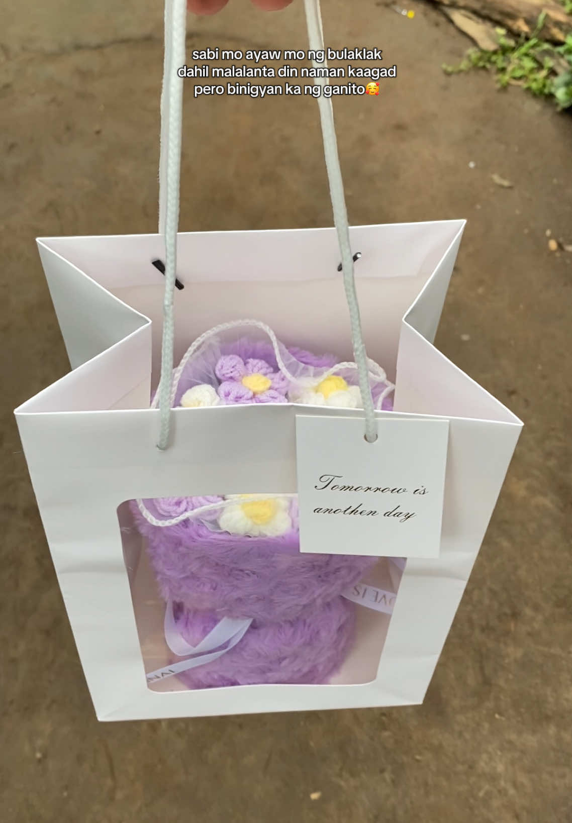 Never talagang malalanta ang bulaklak na to#bouquet #crochet #flowerbouquet #knittedbouquet#valentinesdaygift 