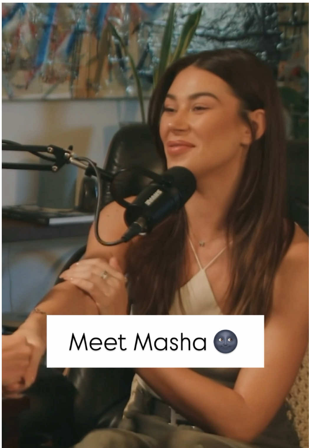Scorpio New Moon energy is no joke. Transformation, sex, magic, the occult, death/rebirth, merging, magnetizing, investigating, penetrating truth… This convo with @Masha Diduk covers all of it. Full episode in bio. 🌑🦂✨ #tarotreader #scorpionewmoon #scorpiocazimi #tarotastrology 