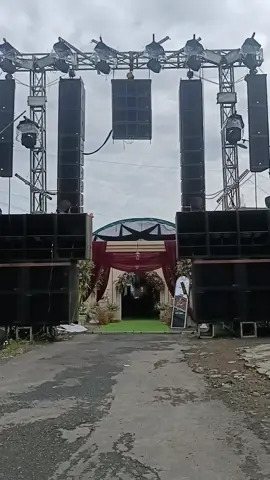 pokok manut rekues SE ....hajatan horek Ngantru Ngantang malang #pramediaaudio #fyppp @Pramedia Audio Trenggalek @wahyu yukenzi @Yusup @Bayu_Baser @sony andi i. 