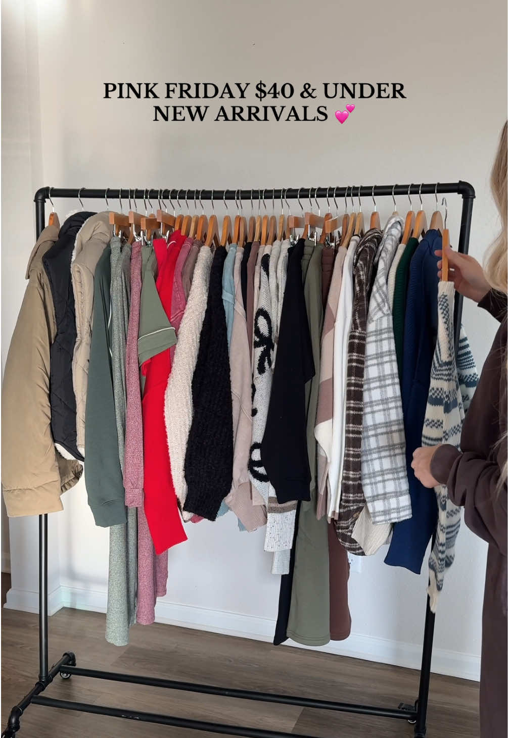 Pink Friday is launching one day early! 💕 New arrivals all $40 & under + doorbusters, free gifts, and more!!! Set those alarms for 11/20 at 7pm est 🚨