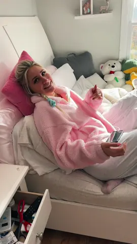 Since when did blackout Wednesday become a holiday? #momlife @Liv🐆 