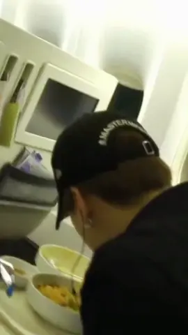 aku g akan pergi kalo bukan km duluan yg pergi ,,😔💜#minyoongi #agustd #suga #bts #foryoufage 