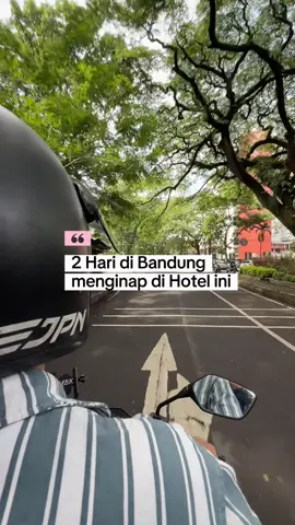 spill hotel favorit kalian kalau di Bandung dong!!! kalo gua si ini yaaa, selain terjangkau. hotel ini sangat nyaman, bersih dan ada pool rooftopnya lagi🤩  booking di aplikasi RedDoorz dengan kode promo YUKNGINEP dapetin potongan harganya‼️ #RedDoorz #BukaSemuaPintu #BerkeSANS #staycationbandung #hotelbandung 
