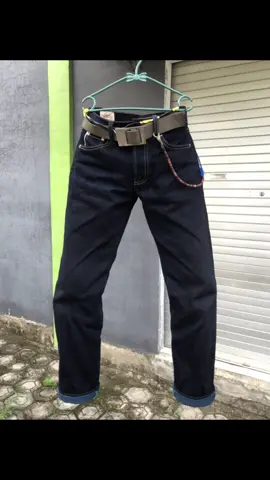 jangan peding duluuu😭💙#denim 