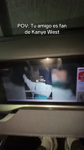 Arriba Kanye West. #kanyewest #kanyetok #comedia #humor #pov