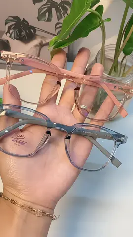Model baruuuu!!!! #fyppppppppppppppppppppppp #lewatberanda #kacamataminus #kacamataphotocromic 