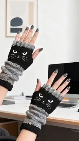 Cold hands? Not anymore. Cute mode: activated 🐾❄️#fyp #warm #gloves #TikTokShopBlackFriday #winter 