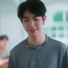 beli nasi bungkus dapet abang warteg nya ga nii?🫢😸 #sea_ta_lay #seadechchart #onlybooseries #gmmboys  [@penraikrab kiwww😣🫰]