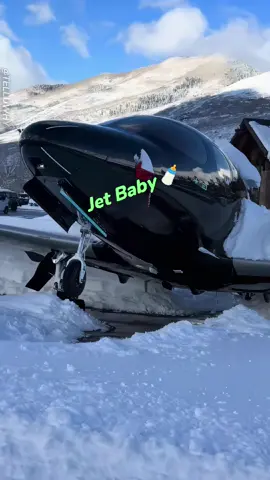 Baby Jet vuela #usa  #fyp  #foryou  #viral  #planes  #fypシ  #video  #fighterjet