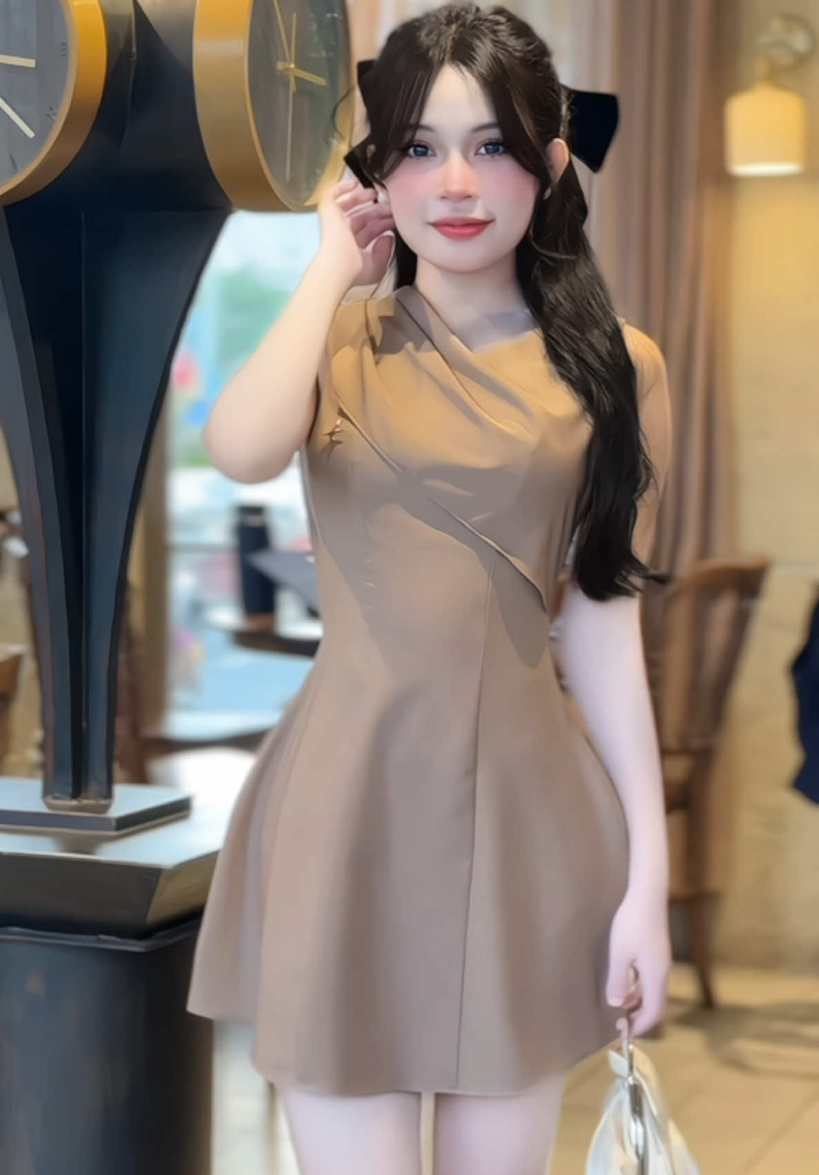 . Món “must-have” cho nàng yêu sự thanh lịch😍Đầm ngắn vạt sau – mềm mại, nữ tính và cực kỳ tôn dáng.🌼🌼🌼🌼🪭 💥Bấm Mua Tại Giỏ Hàng Tiktokshop Để Nhận Ưu Đãi - Miễn Phí Vận Chuyển 🛒🛒🛒 