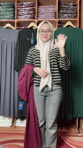 Dress cringkle buat dipake sehari hari juga nyaman, buat dipake bepergian juga cakep🥰 #fypシ゚ #dressmurah #dresscantik #dresscringkleairflow 