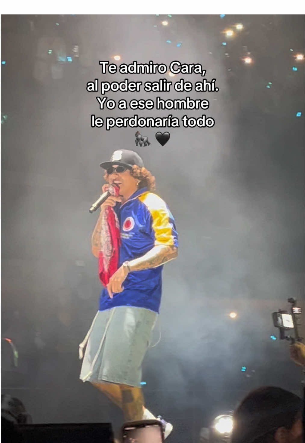 @BEÉLE  Bienvenidos al concierto de su infiel favorito niñas #beele #concierto #movistararena #music 