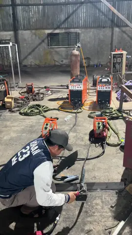 🛡️Máy hàn Mig-500n388 vào vị phục vụ các thầy cày tiền 💸🏗️ _________________________ 📲Phone: 0901 94 39 95_Mr.Thành