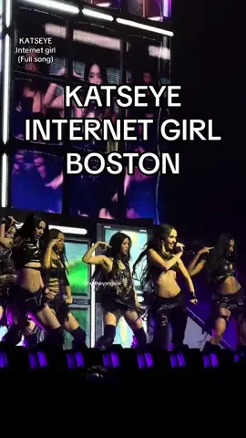 Obsessed with the new song! EAT ZUCCHINI EAT EAT ZUCCHINI @KATSEYE #beautifulchaostour #katseye #internetgirl #katseyetour 