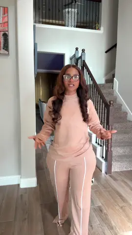 Longe wear 2piece set for this season 