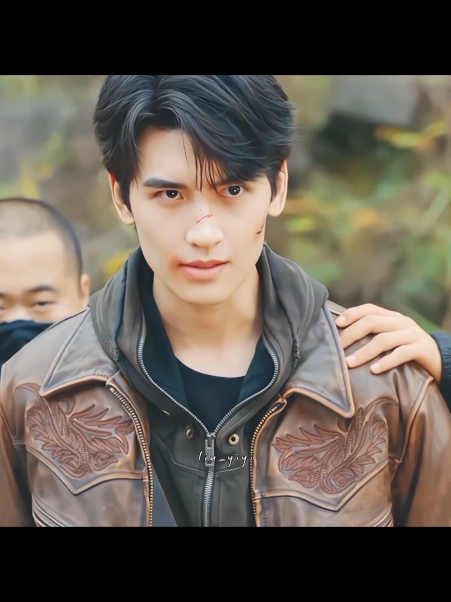 kan kan bener yang pake jubah itu bapaknya yang ruyi😭 #vengeanceofthemountaingod #huangjunjie #dingxiaoying #zhoutishun #heyiman 