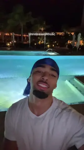 Why all the good songs unreleased🤧 