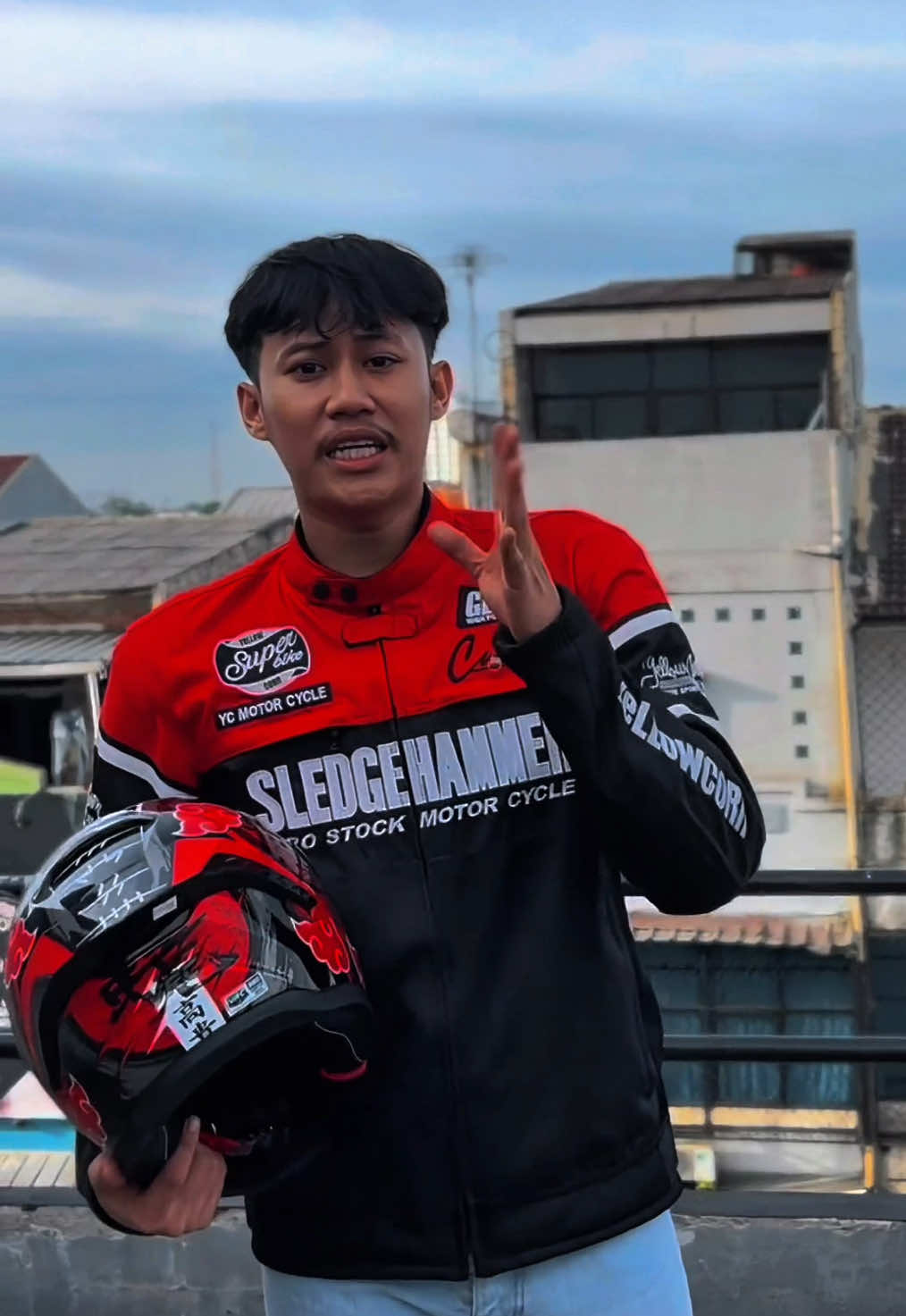 VRC MOTIF FULLFACE🤩😎 #helmfullface #vrchelmet #fypage 