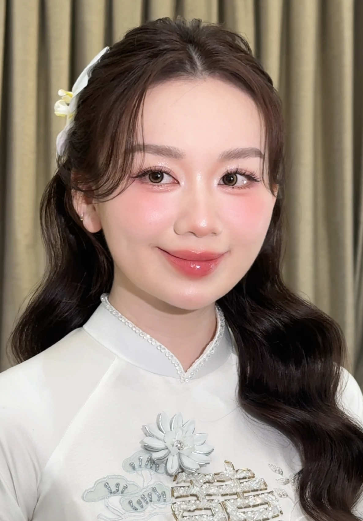 Tôi tìm được nhạc rồi. Các cô dâu tới đi để tôi ghép nào 🥰 #HienCuongMakeup #makeupcodau #wedding #TeamHienCuong #makeupcodauNgheAn 