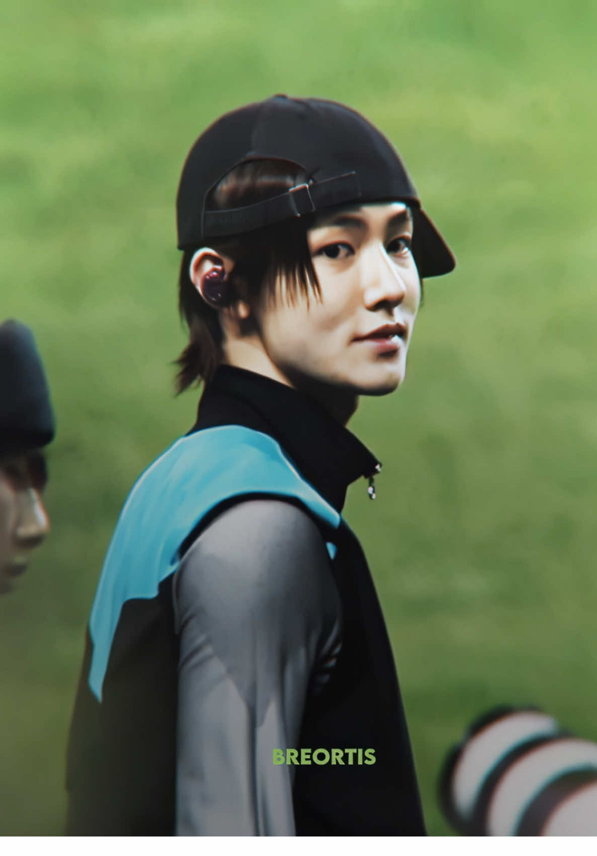seonghyeon’s look at the seoul world cup ahh #CORTIS #코르티스 #seonghyeon #seonghyeonedit #fyp @CORTIS @bronedo 