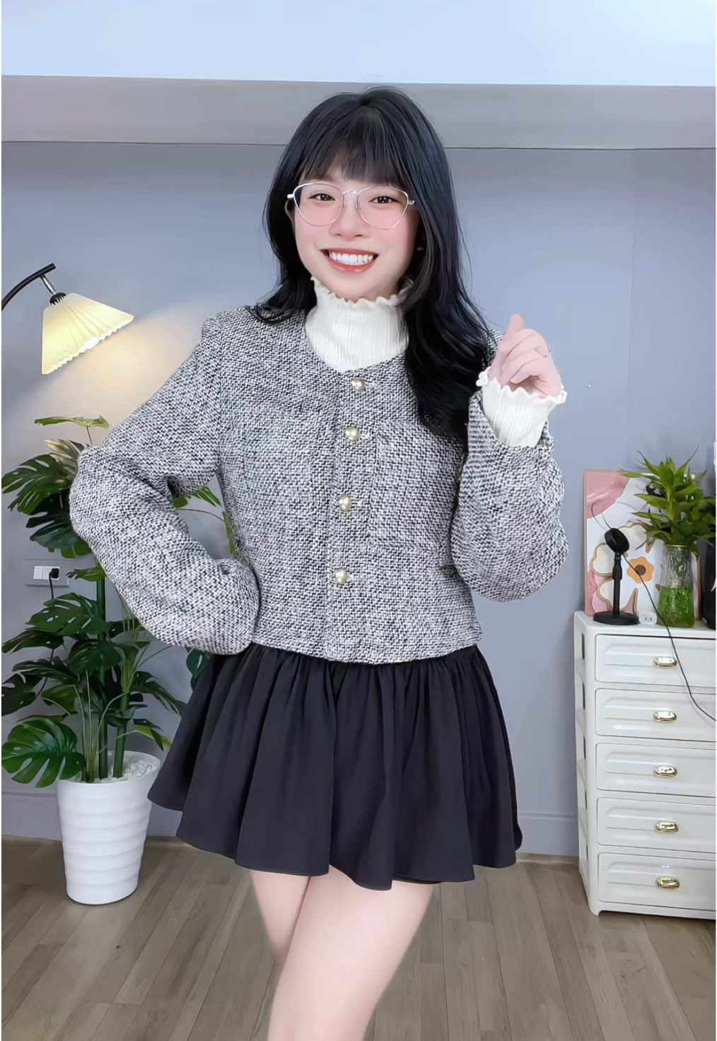 Áo len phối với áo dạ áo điệu siêu xinh #aogiunhiet #aolen #affvn 