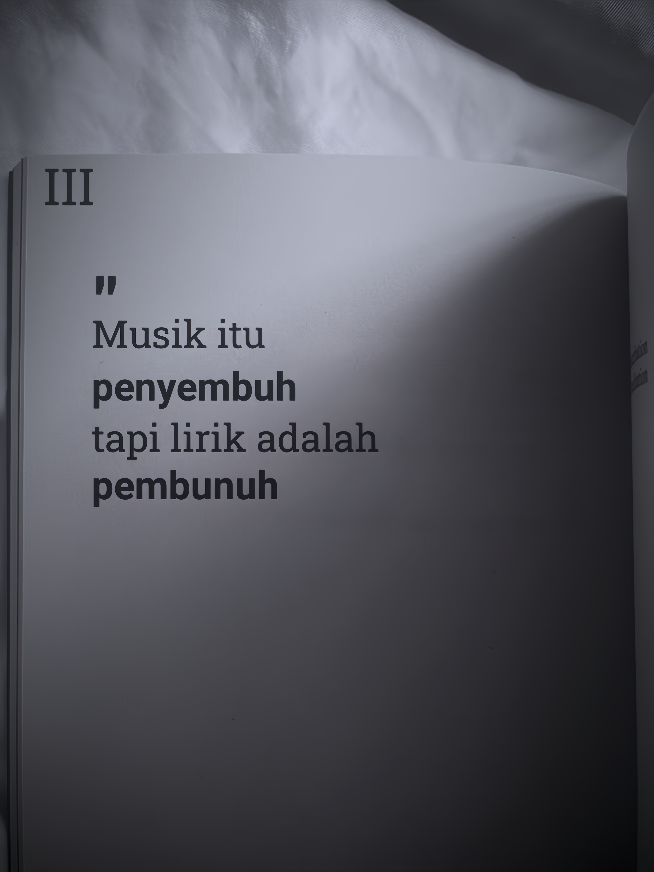 | Let Down🥀.                                            di sembuhkan oleh musik dan di bunuh oleh lirik🥀.                             #songs #lyrics #liriklagu #letdown #xyzbca 