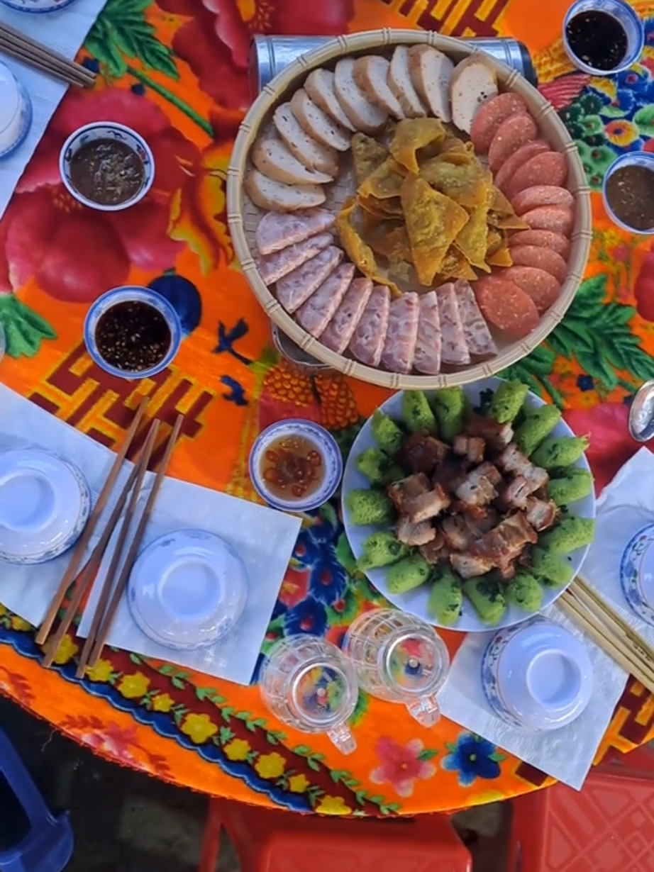 đám dỗ đơn giản thôi không say là không về anh em 