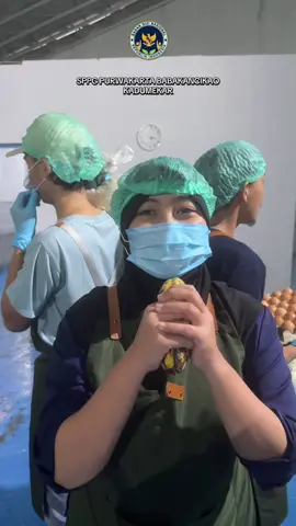 Menu telur bulat yang bikin tim persiapan jadi nyanyi lagu ini 😂 #BGN #SPPG #MBG #badangizinasional #satuanpelayananpemunuhangizi 