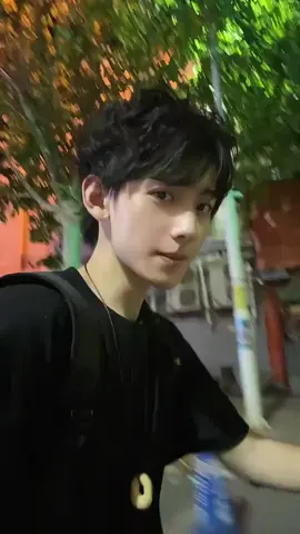 大家晚安🫸#五年计划 #为你页面 #大家晚安 #晚安 晚安