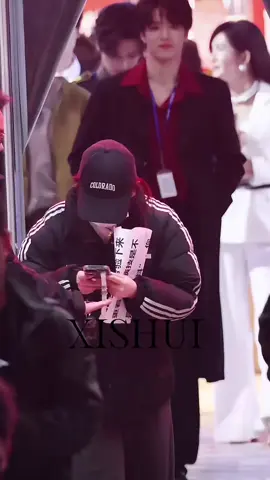 SONG VƯƠNG :)))#刘耀文#liuyaowen #yanhaoxiang #严浩翔 #tnt_thời_đại_thiếu_niên_đoàn 