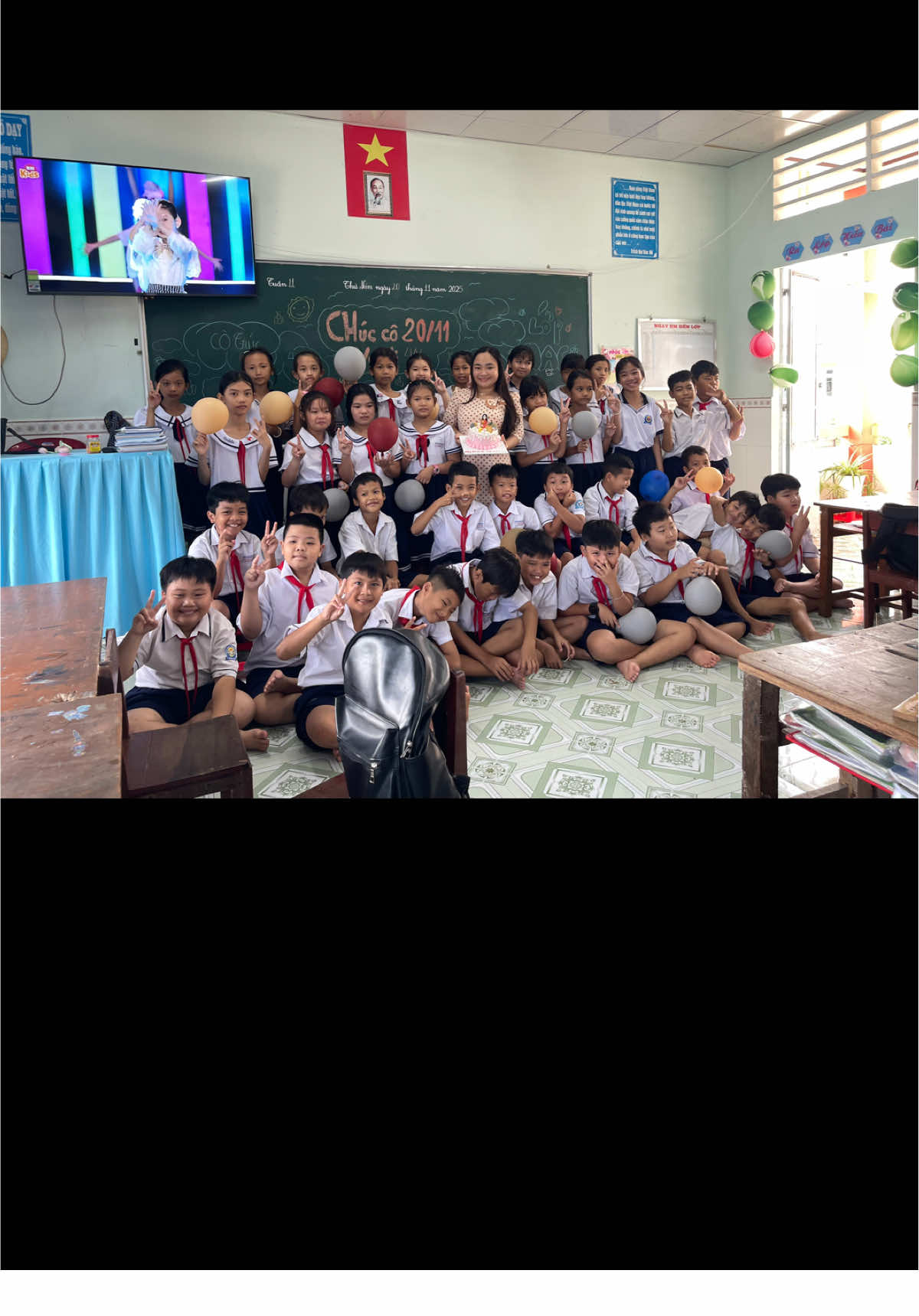 #20-11 của lớp mình  #chàomừngngàynhàgiáoviệtnam20_11 #Kỉniệm #20thang11 