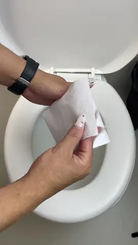 Learn how to use toilet paper the right way! #cleaning #LifeHack #Home #airfreshener #tiktok 