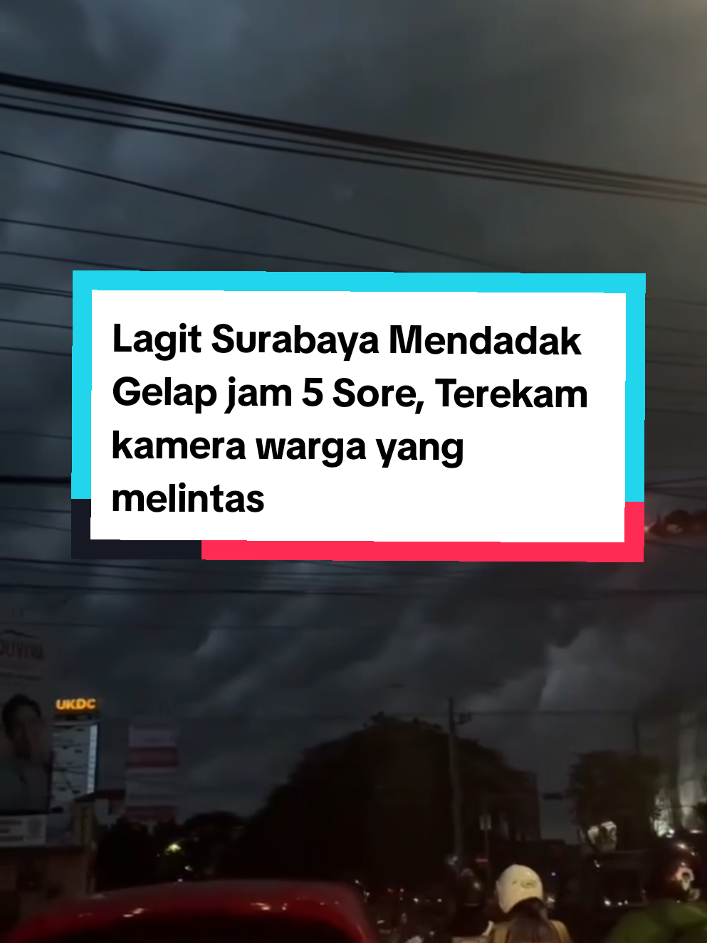 Langit surabaya mendadak gelap jam 5 sore #beritatiktok #beritaterkini #fyp #surabaya 