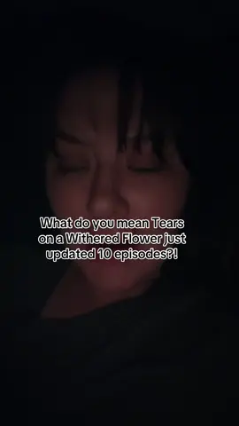 I’m supposed to be finishing Onyx Storm! I can’t have these distractions 😭 #tearsonawitheredflower #webtoon #newepisode #blessed #happyday 