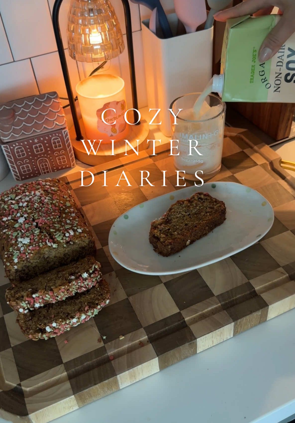 cozy winter vibes ❄️🕯️💗 #cozyathome #homebodylife #bananabread #christmasdecor #christmastok #morningroutine #homeinspo #slowliving @Parachute Home @Brooklinen @petiteplumeofficial @Glow Recipe @Sulwhasoo.us @Summer Fridays @Caudalie @rhode skin @FRENSHE @Breville @Otherland @Pattern Brands 