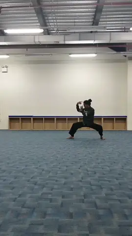 🤭selama bisa di tiru  gerakannya.