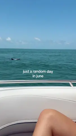 missing summer 😗 #summer25 #beach #boat #nostalgia 
