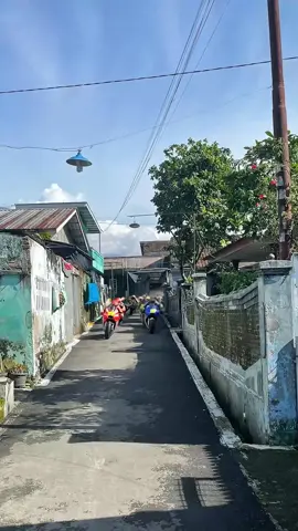 balapan moto gp di pemukiman warga #motogp #balapan #ai #fyppppppppppppppppppppppp 