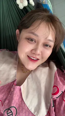 Mặt mộc của cô gái sinh năm 199x 😂 #bémập❤️🙆‍♀️ #64_vinhlong #phốnhỏcoffee #đútrend 