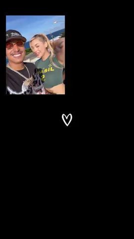 Sepan valorar a la persona que tienen alado  #paratii #mariajulissa #mrstiventc #py @Maria Julissa 