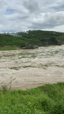 Thật khủng khiếp 