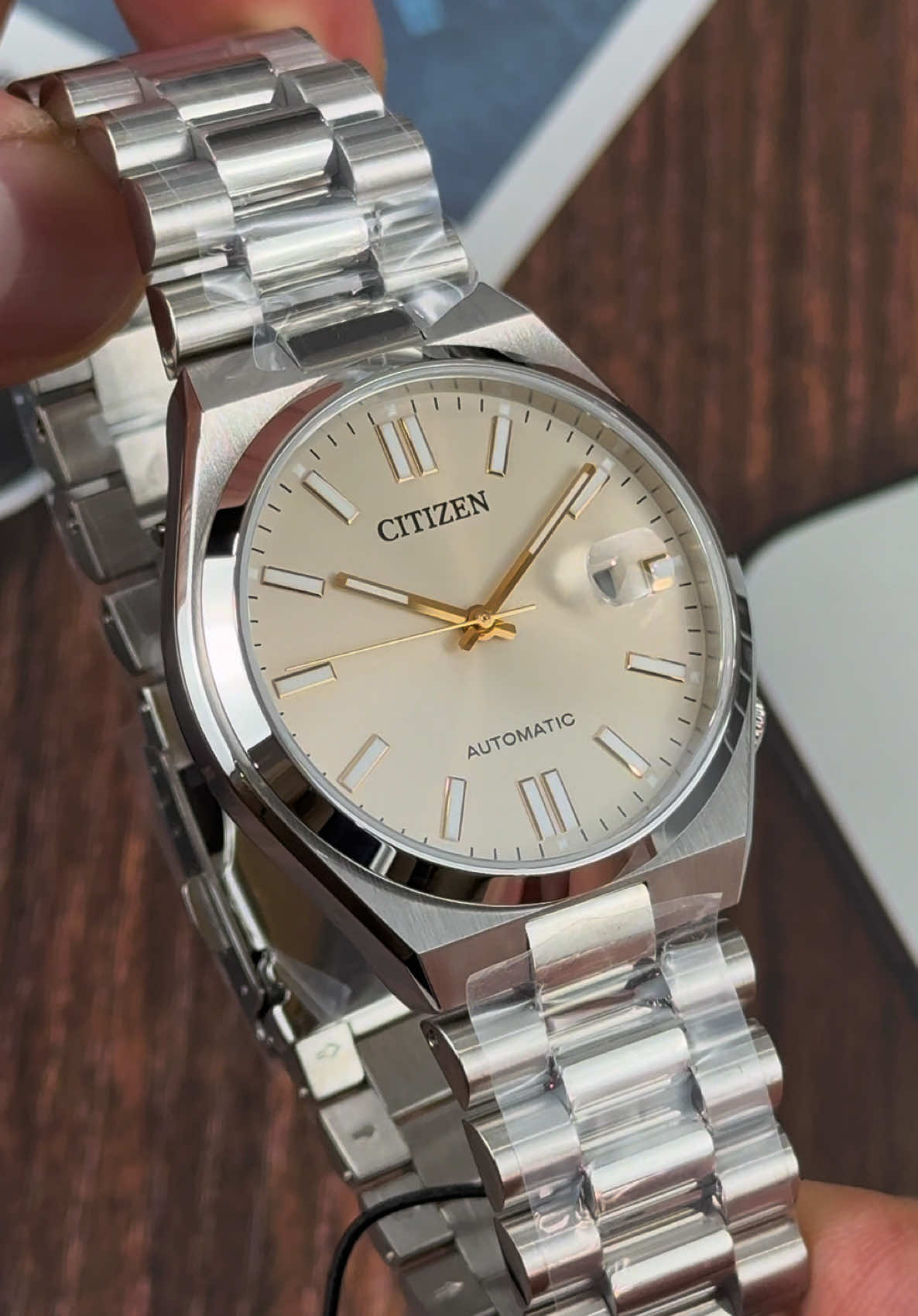 Hàng Về 10 chiếc citizen size 40mm đủ màu be đỏ vàng trắng hàng mới giá tốt #donghonam #citizenship #citizen #citizentv #donghodepchinhhang 