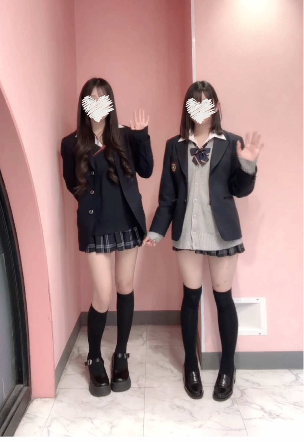 姉妹でも顔の系統真逆だし女ウケか男ウケかわかれる体型してる @みれい  #jk #高校生 #trend #中国ダンス #おすすめ 