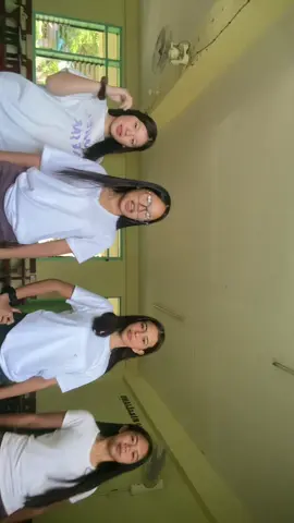 @trixie @iangeluv @@mrimorii_1818 #fyppppppppppppppppppppppp #shakeitoff 